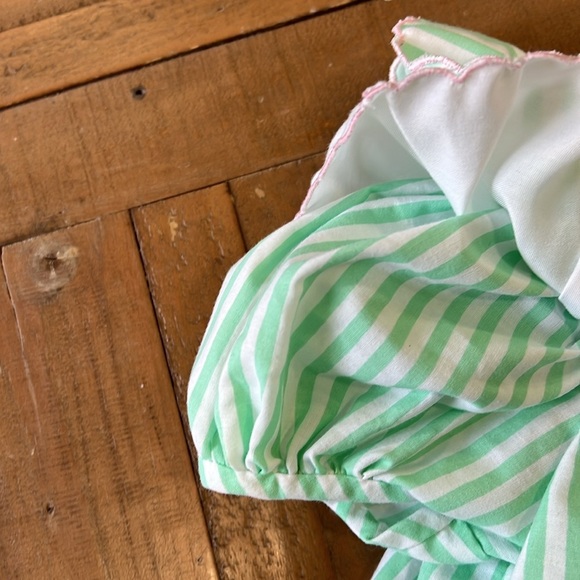 Isabel Garreton oversized collar bubble romper 12 months green stripe boutique - Picture 4 of 8